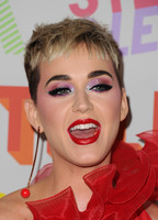 Katy Perry Longsleeve T-shirt #2958518
