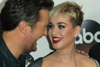 Katy Perry Sweatshirt #2958528