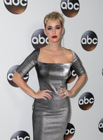 Katy Perry Longsleeve T-shirt #2958564