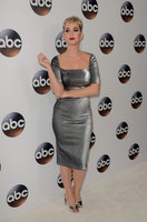 Katy Perry Longsleeve T-shirt #2958594
