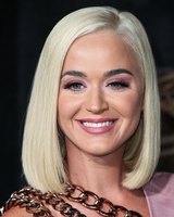Katy Perry Sweatshirt #3876730