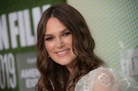 Keira Knightley magic mug #G2502538