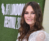 Keira Knightley magic mug #G2502630