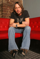 Keith Urban Longsleeve T-shirt #2188787
