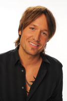 Keith Urban Longsleeve T-shirt #2195509