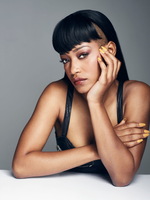 Keke Palmer Longsleeve T-shirt #3668463