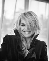 Kelly Carlson Sweatshirt #3665733