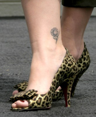 Kelly Clarkson posters