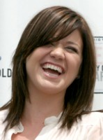 Kelly Clarkson longsleeve t-shirt #1426653