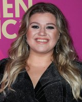 Kelly Clarkson tote bag #G1140296