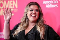 Kelly Clarkson tote bag #G1140323