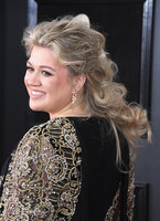 Kelly Clarkson mug #G1223322