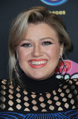 Kelly Clarkson Poster 3793008