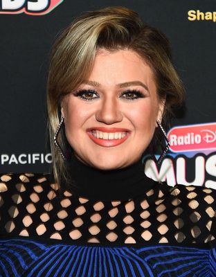 Kelly Clarkson Poster 3793013