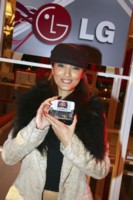 Kelly Hu magic mug #G187307