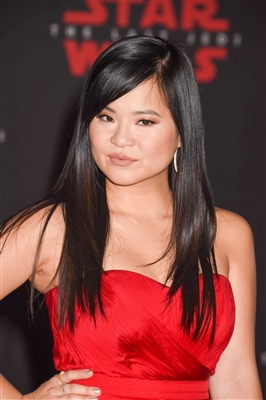 Kelly Marie Tran Mouse Pad 3036021