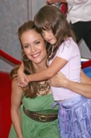 Kelly Preston tote bag #G132355