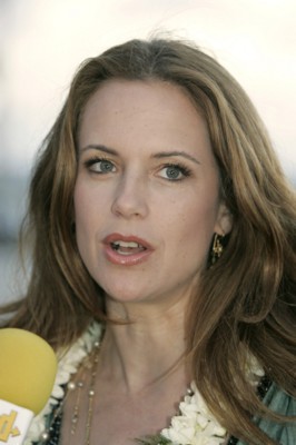 Kelly Preston posters