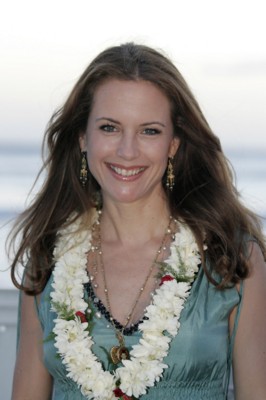 Kelly Preston posters