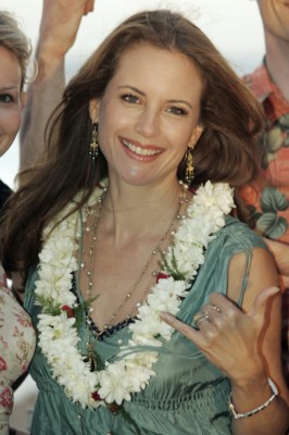 Kelly Preston posters