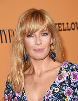 Kelly Reilly Sweatshirt #3254880