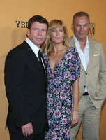 Kelly Reilly Sweatshirt #3254923