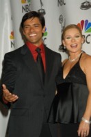 Kelly Ripa Longsleeve T-shirt #1261854