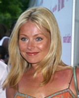 Kelly Ripa Longsleeve T-shirt #1307902