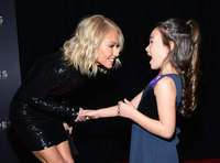 Kelly Ripa tote bag #G1388113