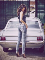 Kendall Jenner Longsleeve T-shirt #2531632