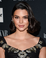 Kendall Jenner Sweatshirt #2898329