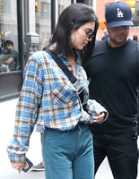Kendall Jenner Sweatshirt #3259958