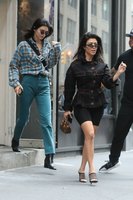 Kendall Jenner Longsleeve T-shirt #3260000