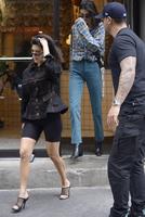 Kendall Jenner Longsleeve T-shirt #3260006