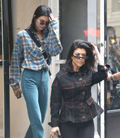 Kendall Jenner mug #G1502124
