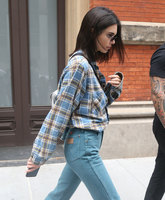 Kendall Jenner Longsleeve T-shirt #3260028