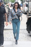 Kendall Jenner tote bag #G1502179