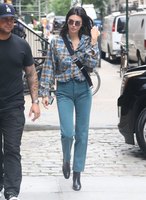 Kendall Jenner t-shirt #3260094