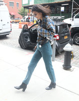 Kendall Jenner Longsleeve T-shirt #3260103