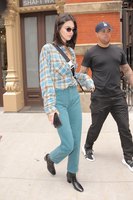 Kendall Jenner hoodie #3260158