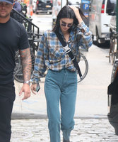 Kendall Jenner hoodie #3260160