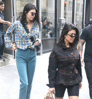 Kendall Jenner hoodie #3260181