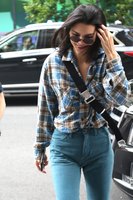 Kendall Jenner t-shirt #3260193