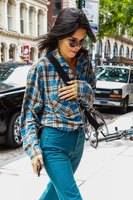 Kendall Jenner tote bag #G1502308