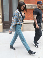 Kendall Jenner tote bag #G1502337