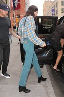 Kendall Jenner Sweatshirt #3260247