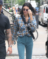 Kendall Jenner mug #G1502365