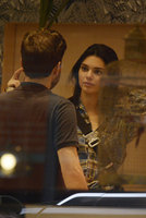 Kendall Jenner Longsleeve T-shirt #3260275