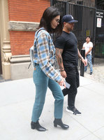 Kendall Jenner Longsleeve T-shirt #3260324