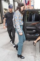 Kendall Jenner tote bag #G1502455